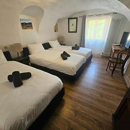 Saint Martin Otel La Brigue